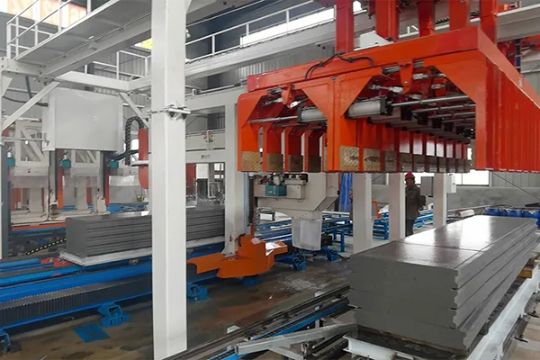 مشروع خط إنتاج بلوك خفيف الوزن بحبيبات EPS وألواح جدران خرسانية رغوية في Xianning، خوبي- الصين
